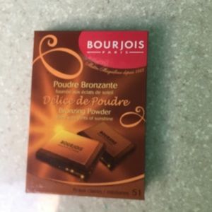 bourjois bronzing powder